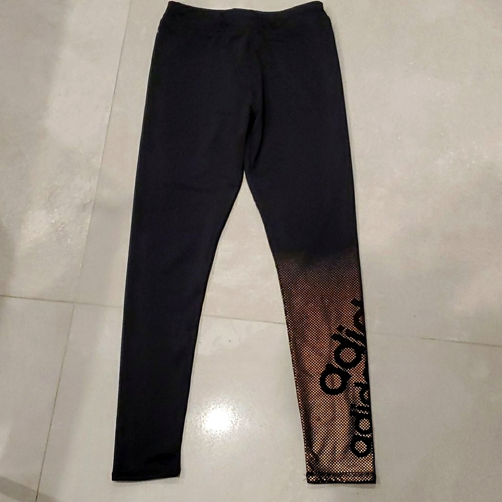 Adidas leggings
